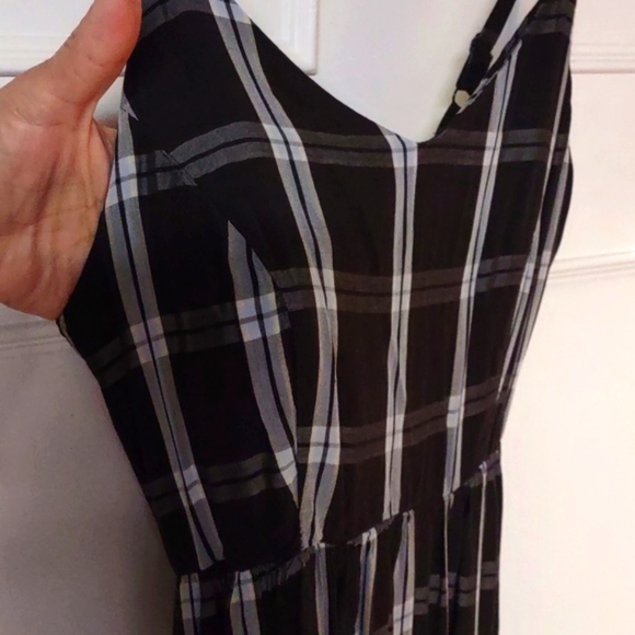 Womens medium length plaid dress - Picture 13 of 14